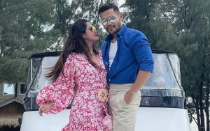 Dewi Persik Ultah ke-37, Rian Ibram Posting Foto Romantis Ramai Didoakan Berjodoh
