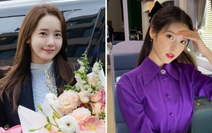 Blue Dragon Film Awards 2022: Yoona SNSD dan IU Terciduk Akrab Saat Foto Bareng