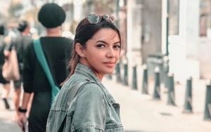 Najwa Shihab Bagikan Potret Selfie Pamer Rambut Baru, Ponsel Beda Dari Artis Kebanyakan Bikin Salfok