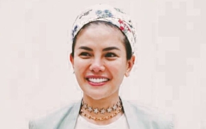 Nikita Mirzani Sebut Diri Wonder Woman Usai Heboh Insiden Lempar Mic