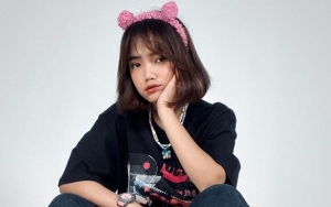 Fuji An Pamer Dapat Hadiah Baju & Celana Branded dari Krisdayanti, Harganya Gak Kaleng-kaleng