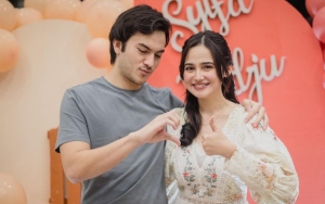 Harga Outfit Simpel Syifa Hadju Kala Keluar Bareng Rizky Nazar Bikin Melongo