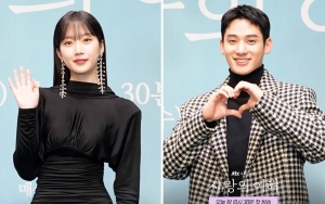 Gandengan, Moon Ga Young dan Jung Ga Ram Saling Tatap Romantis di Prescon 'The Interest of Love'