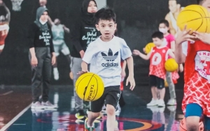 Jan Ethes Putra Gibran Salah Ring Basket, Momen Akhirnya Jadi Juara Bikin Kagum