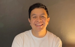 Tulus Bikin Penasaran Fans Gara-Gara Gambar Lingkaran Biru