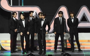 TMA 2022: BTS Girang Bawa Pulang 7 Trofi Pas, Jin Justru Diledek Manja