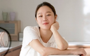 Gong Hyo Jin Full Senyum Pamer Keseharian Nyaman Seorang Istri