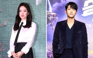 Beda Cara Jurnalis Beritakan Kabar Pacaran Song Hye Kyo dan Song Joong Ki Disorot