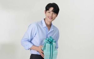Bukan Gara-gara Pacar, Song Joong Ki Sempat Ungkap Alasan Fasih Ngomong Inggris
