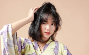 Cara Fuji An Pakai Parfum Jadi Perbincangan