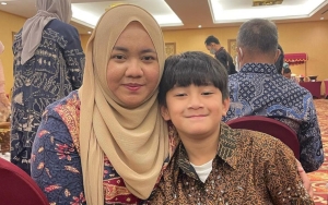 Kocaknya Cara Rafathar Makan Jagung Bakar Sampai Bikin Mbak Lala Kaget