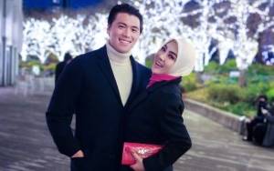 Syahrini Pamer Foto Bareng Khabib Nurmagomedov, Sukses Bikin Iri