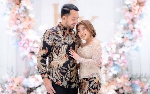 Kiky Saputri Bereaksi Usai Foto Prewed Bareng Calon Suami Banjir Komentar Julid