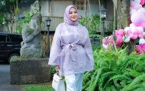 OOTD Sederhana Ala Aurel Hermansyah Dipuji Cantik Banget