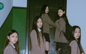 Koreografi NewJeans di Video Performance 'Ditto' Tuai Reaksi Kecewa