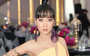 Bengkak Jelang Nonton Konser BLACKPINK, Lucinta Luna Takut Jisoo Kabur Lihat Mukanya