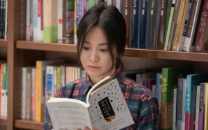 Meme Song Hye Kyo di 'The Glory' Curi Perhatian