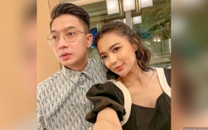 Wika Salim Mesra Dengan Kekasih, Sukses Bikin Baper Hingga Patah Hati