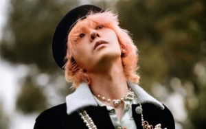 Post G-Dragon BIGBANG di Tengah Isu Kencani Cucu Chaebol