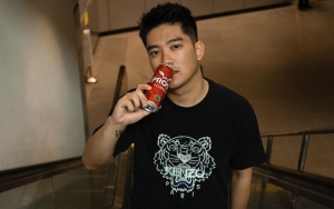 Boy William Pamer Tengah Kencan di Bandara Bareng Cewek Cantik