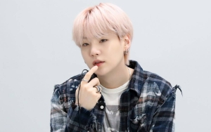 Sikap Suga BTS ke Army di Bandara Tuai Gemas Media Korea
