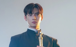Akting Menangis Cha Eunwoo ASTRO di Ending 'Island' Disorot Media Korea