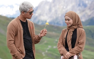 Senyum Bareng Rizky Billar, Lesti Kejora Ungkap Hal yang Disyukuri