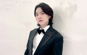 Suga BTS Ditunjuk Jadi BA, Aura Cowok Valentino Sudah Terpancar Sejak di AS