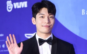 Wi Ha Joon Akhirnya Dapat Penghargaan Pertama Semenjak Debut