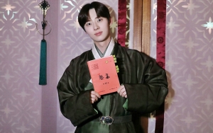 Hwang Minhyun Menangis Gak Rela Rampung Syuting 'Alchemy of Souls 2'