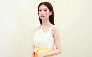 Jung So Min Tampil Ala Bangsawan Eropa, Siap Mulai Awal Baru di Panggung Teater