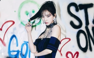 Foto Karina aespa dari YSL Beauty Seperti Bukan Manusia Sampai Bikin Netizen Merinding