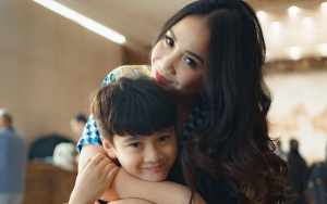 Nagita Slavina Kelewat Gabut ke Singapura Cuma Beli Panci, Rafathar Auto Ngomel