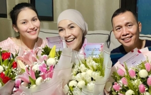 Biasa Kocak, Ayu Ting Ting dan Ayah Rozak Nangis Kenang Pengalaman Pahit Kemalingan Motor
