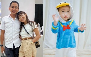 Ayu Dewi Full Senyum Gendong Rayyanza Cipung, Regi Datau Pasang Muka Kecut Jadi Korban Crop