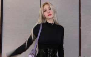 Jeon Somi Pamer Wajah Penuh Bekas Ciuman, Pelakunya Ternyata Sesama Idol