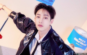 Bang Chan Stray Kids Respon Rumor Oplas Pantat, Sikap Santuy Disambut Ngakak