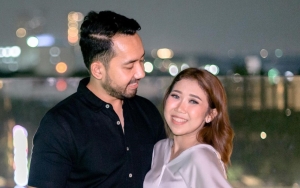 Kiky Saputri Pamer Bulan Madu Romantis Seraya Ukir Janji Manis