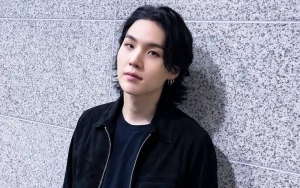 Suga BTS Mendadak Tebar Siluet Meresahkan Bak Sedang Mandi