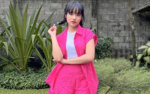 Fuji An Tampil Ala Mafia Hingga Minta Disebut Madam, Pose Pegel Bikin Ngakak