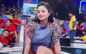 Dewi Persik Spill Lagi Bocoran Identitas Pilot yang Melamarnya