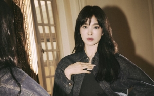 Song Hye Kyo Usung Style Cewek Kue di Acara Fendi Tuai Pujian Selangit