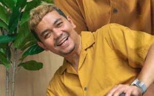 Kembali Kerja Pasca Sakit, Indra Bekti Sempat Nangis Saat Disapa Fans