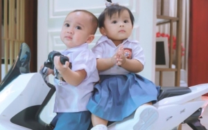 Usai Kolabs Bareng Rayyanza, Ameena Putri Aurel Cantik Bak Princess di Fashion Show