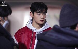 Cha Eunwoo ASTRO Sakit Hati Lihat 'Island' Tuai Banyak Komentar Buruk