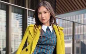 Mikha Tambayong Cetar Pakai Stocking Ala Jaring-jaring, Gaya Rambut Mirip Sailor Moon Bikin Gemas