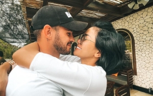 Nikita Mirzani Dilayani Pacar Bule Ala Adegan Romantis di Drakor Tuai Respons Beda