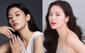Penata Rias Ternama Bongkar Rasanya Poles Wajah Cantik Song Hye Kyo-Jun Ji Hyun Cs