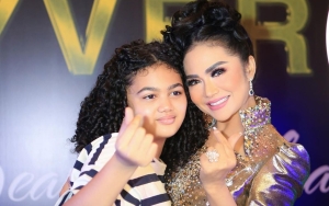Bak Diva Cilik, Penampilan Amora Putri Krisdayanti Makin Luwes di Konser Piano Perdananya