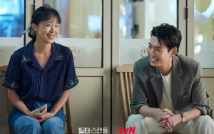 Jeon Do Yeon Jawab Kritikan Terlalu Tua Pacari Jung Kyung Ho di 'Crash Course in Romance'